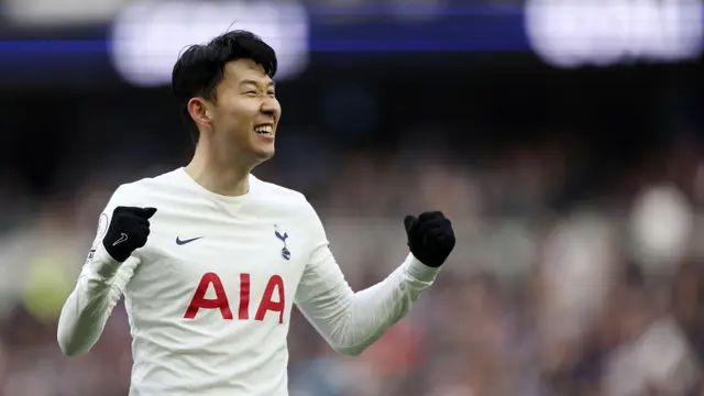 Foto: Ngamuk, Tottenham Hotspur Gilas Newcastle United di Liga Inggris