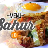Jangan panik karena terlambat bangun sahur. Ini resep nasi goreng mudah dengan rasa istimewa untuk kamu!| (Digital Imaging: Muhammad Iqbal Nurfajri)