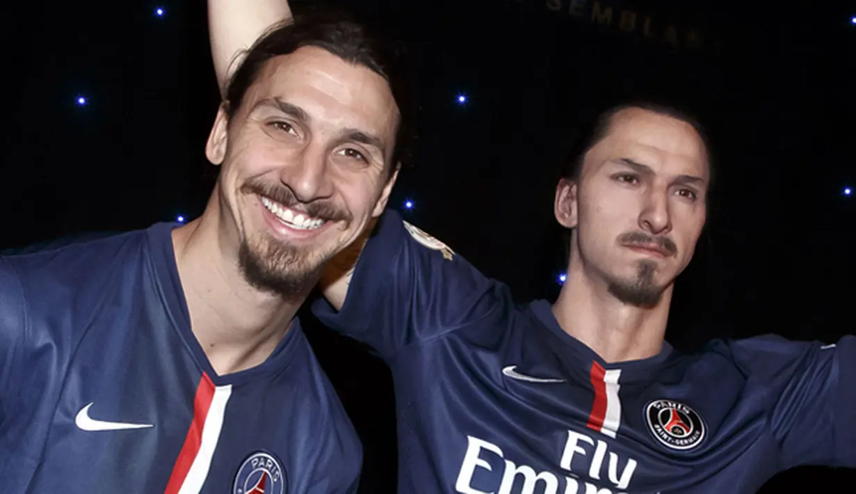Striker Paris Saint-Germain itu terlihat memang gemar melakukan foto selfie. Ibrahimovic pernah melakukan foto selfie di kamar hotel beberapa jam sebelum pertandingan PSG dan juga berselfie dengan ball-boy usai mencetak gol. (trivela.uol.com.br)