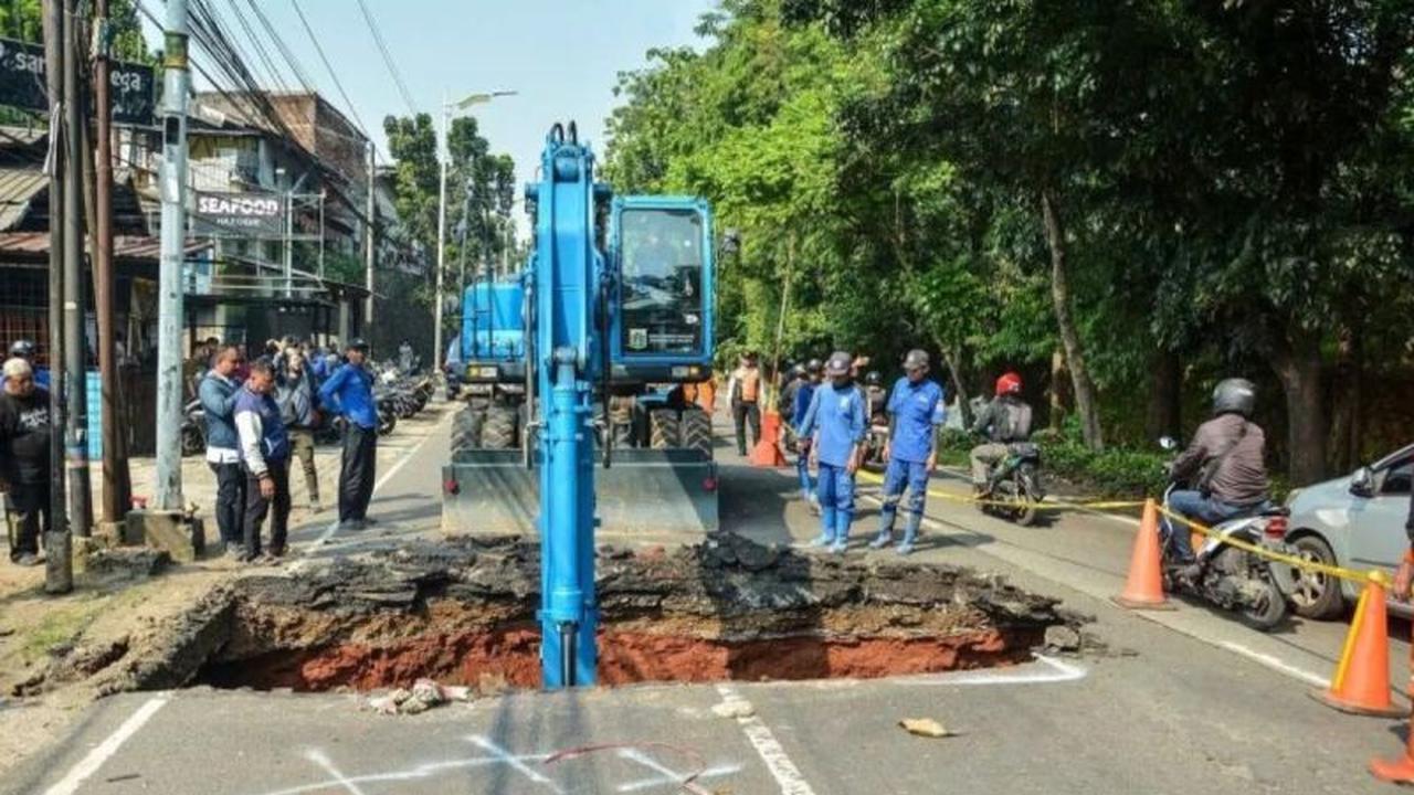 Pemkot Jaksel Alokasikan Rp380 Juta untuk Perbaikan Saluran Amblas Lenteng Agung, Target Dua Pekan Tuntas