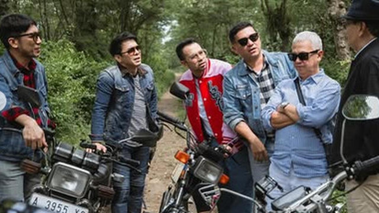 Perjalanan The Dudas Minus One ke Salatiga, Kunjungi Kampung Halaman Artis Dua Generasi Roy dan Gading Marten