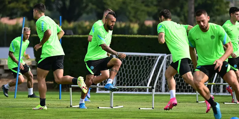 Latihan Inter Milan Menjamu Real Madrid