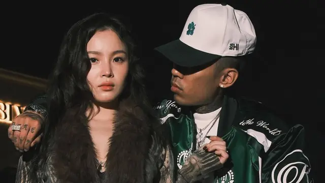 Lee Hi dan Dok2