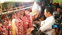 harga daging sapi segar di Pasar Jatinegara dijual pada kisaran Rp.85.000 per kg dan daging beku (frozen) pada kisaran Rp.70.000.