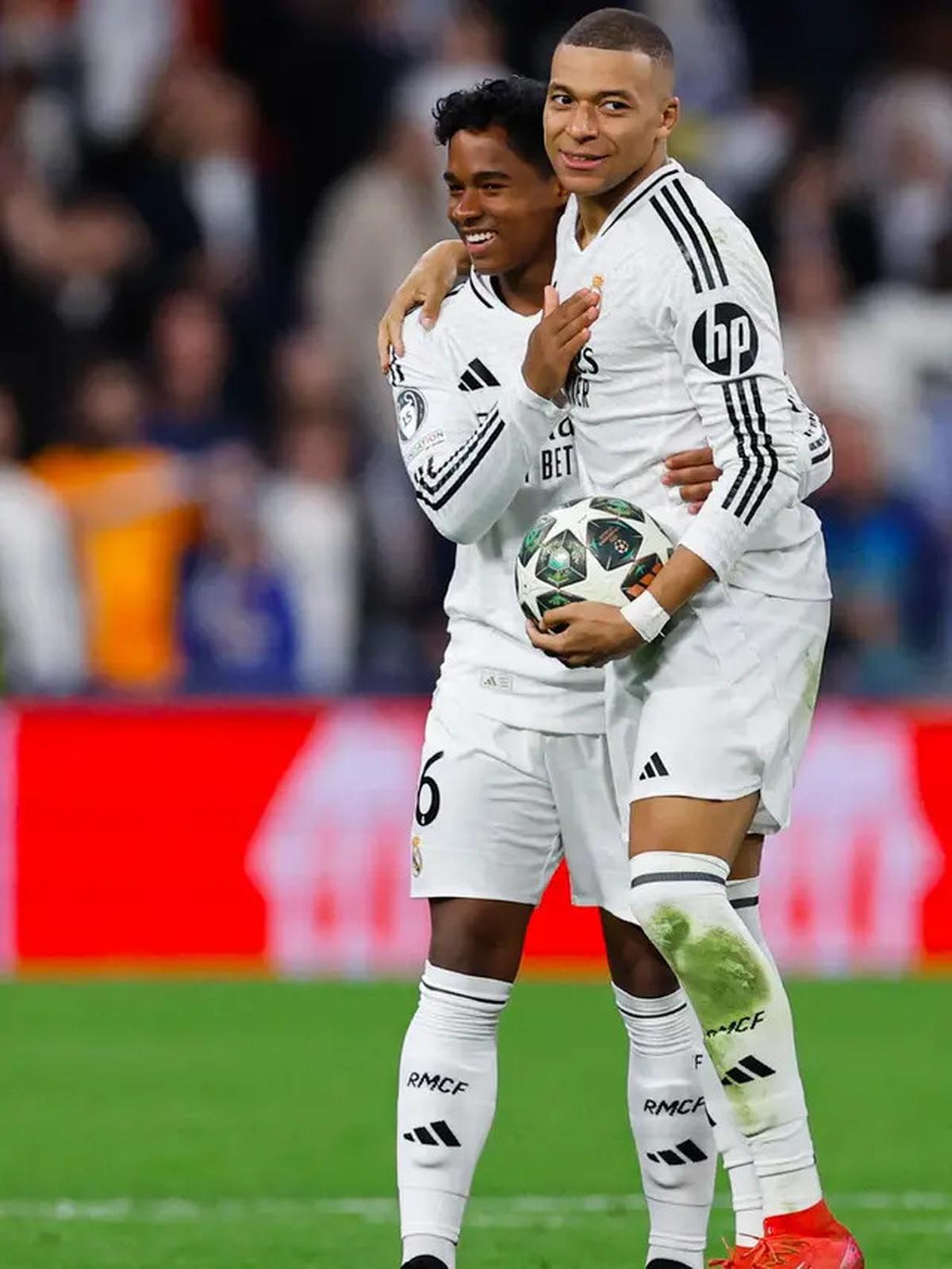 TIga Gol Kylian Mbappe Singkirkan Manchester City dari Liga Champions 2024/2025