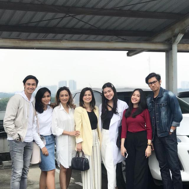 Rayakan Ultah Calon Mertua, Ini 6 Kedekatan Felicya Angelista dan Keluarga Caesar Hito