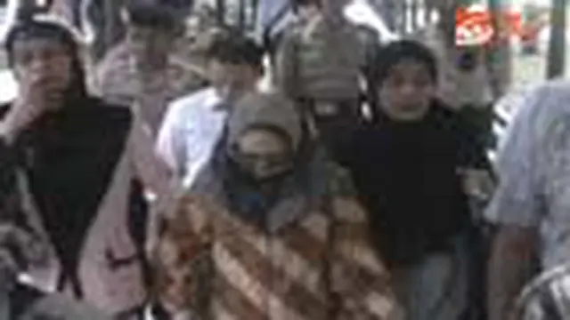 Nunun Kembali ke Rutan Pondok Bambu