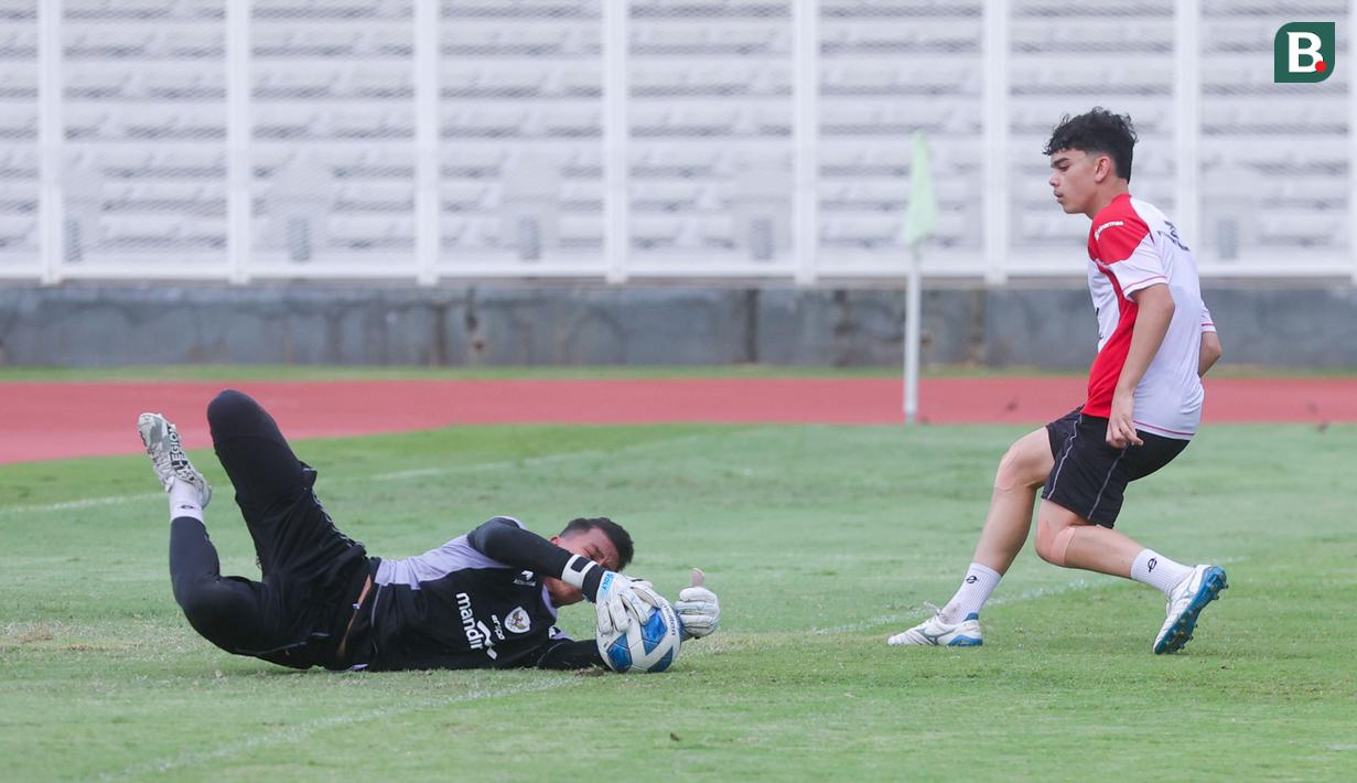 Baker bersaudara masuk dalam daftar 34 pemain yang dipanggil pelatih Indra Sjafri untuk mengikuti  pemusatan latihan Timnas Indonesia U-20 untuk persiapan Piala Asia U-20 2025. (Bola.com/M Iqbal Ichsan)
