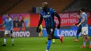 7. Inter Milan (56 Gol). Lepas dari Manchester United, Romelu Lukaku hijrah ke serie A bersama Inter Milan di awal musim 2019/2020. Mampu mencetak 34 gol di musim pertamanya, dan kini telah mengemas 22 gol pada musim ini. Total telah mencetak 56 gol dalam 80 penampilannya. (AFP/Marco Bertorello)
