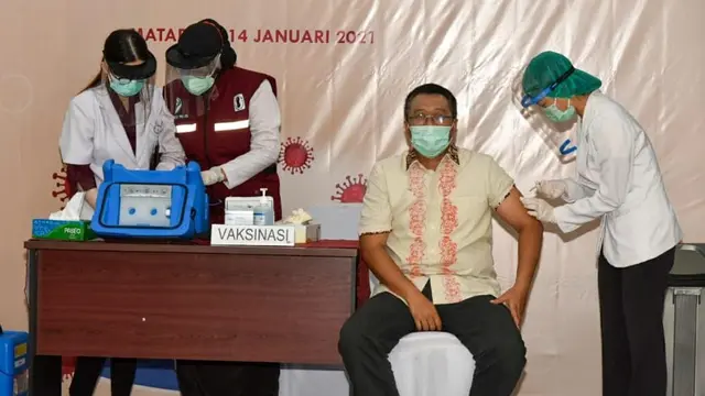 Gubernur NTB dan jajaran Forkominda mendapat vaksin Covid-19TB
