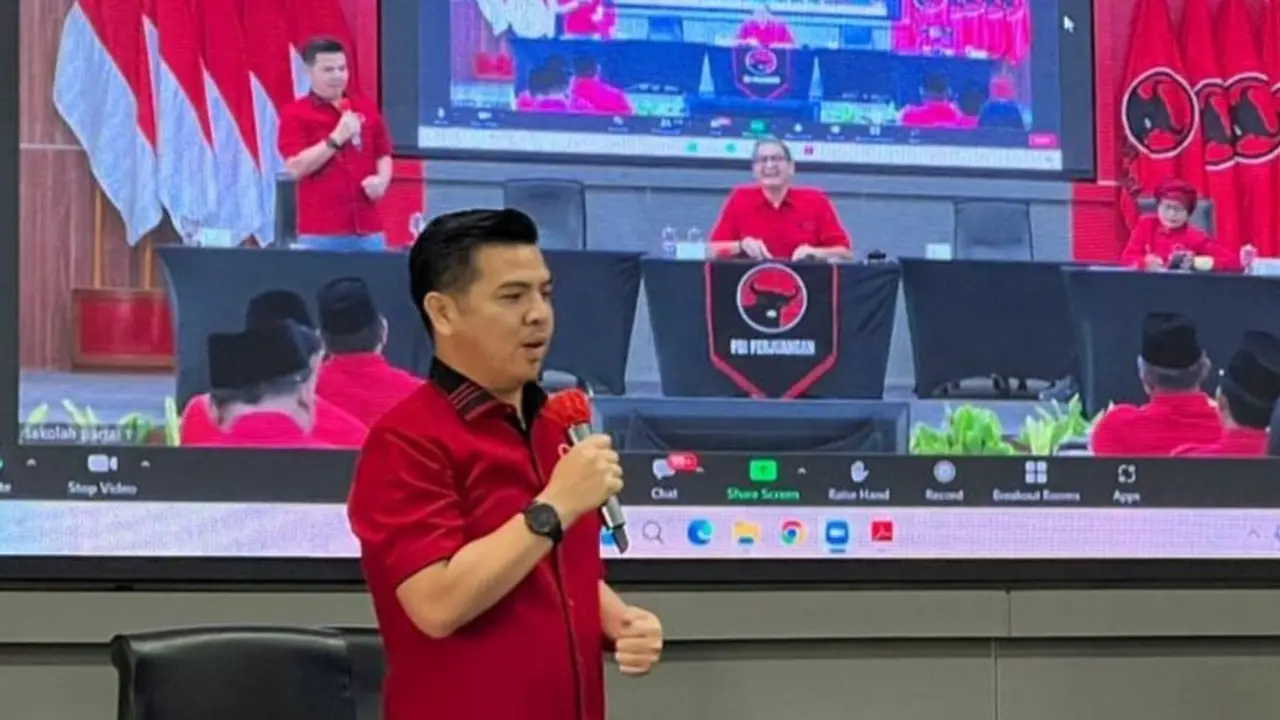 Kader muda PDI Perjuangan (PDIP) Bane Raja Manalu