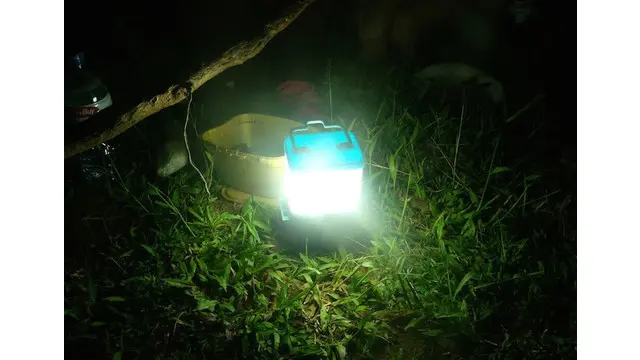 Lampu Ini Dapat Menyala Hanya dengan Gunakan Air Garam
