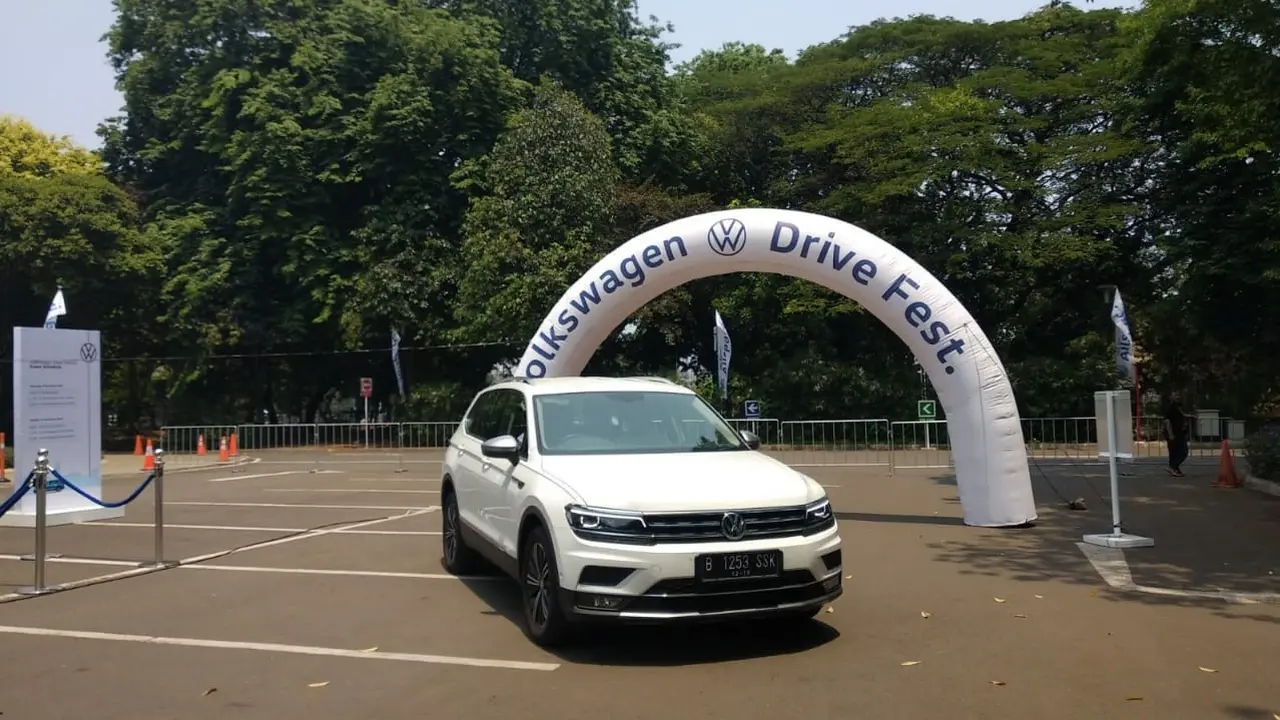 Resmi digelar 9 - 10 November 2019, Volkswagen Drive Festival diharapkan mampu memberi kesempatan pecinta otomotif untuk mencoba performa dan fitur-fitur unggulan mobil pabrikan otomotif asal Jerman tersebut.