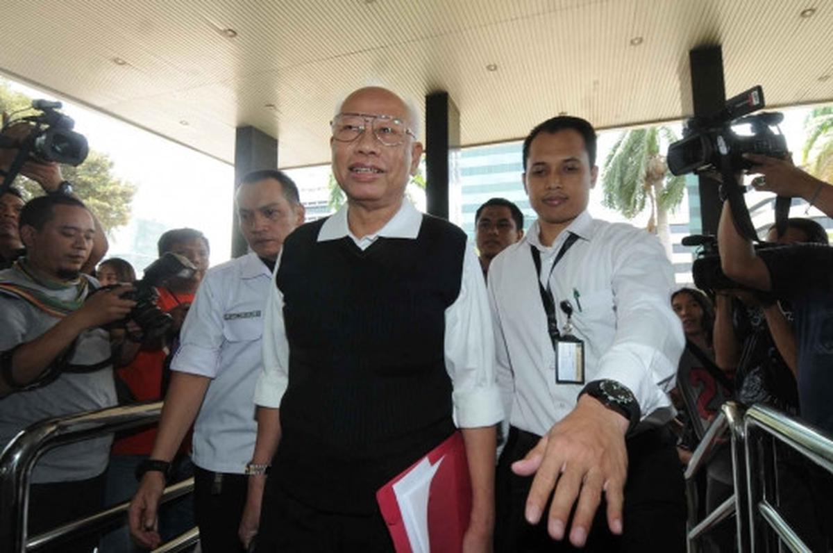 Ketua Dewan Pers Bagir Manan mendatangi KPK