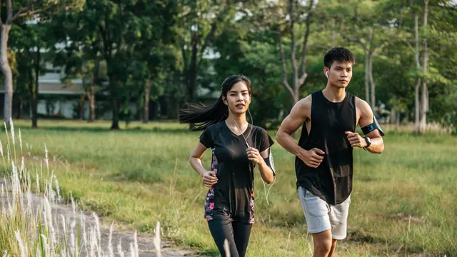 Ilustrasi latihan kardio/freepik.com/jcomp