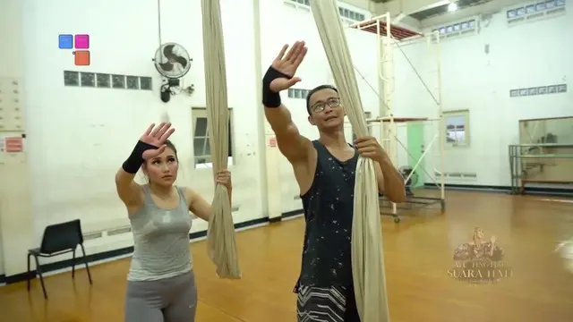 Potret Ayu Ting Ting Saat Aerial Dance, Gayanya Jadi Sorotan