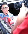 Komedian yang juga Anggota DPR, Eko Patrio Jumat (16/12) mendatangi kantor Bareskrim Mabes Polri, Gambir, Jakarta Pusat. Kedatangan komedian itu terkait isu yang beredar selama ini.  (Deki Prayoga/Bintang.com)