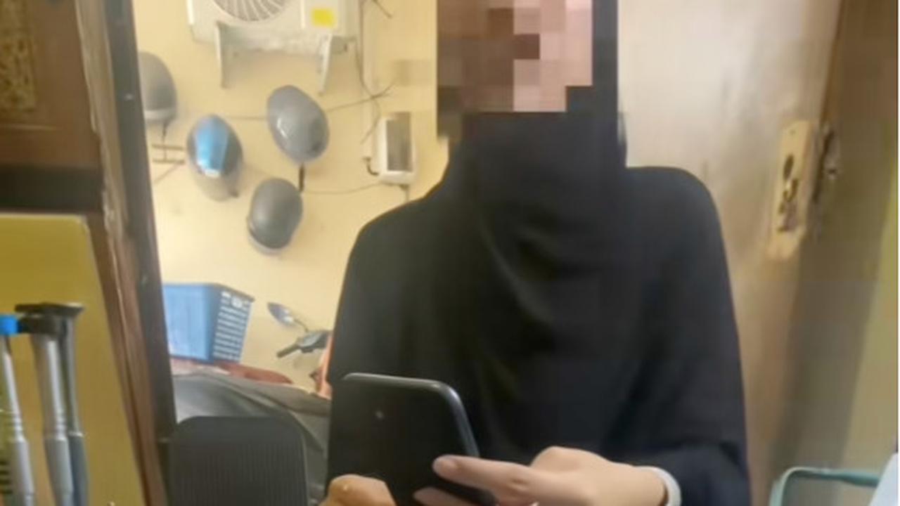 selebgram tolak bayar servis