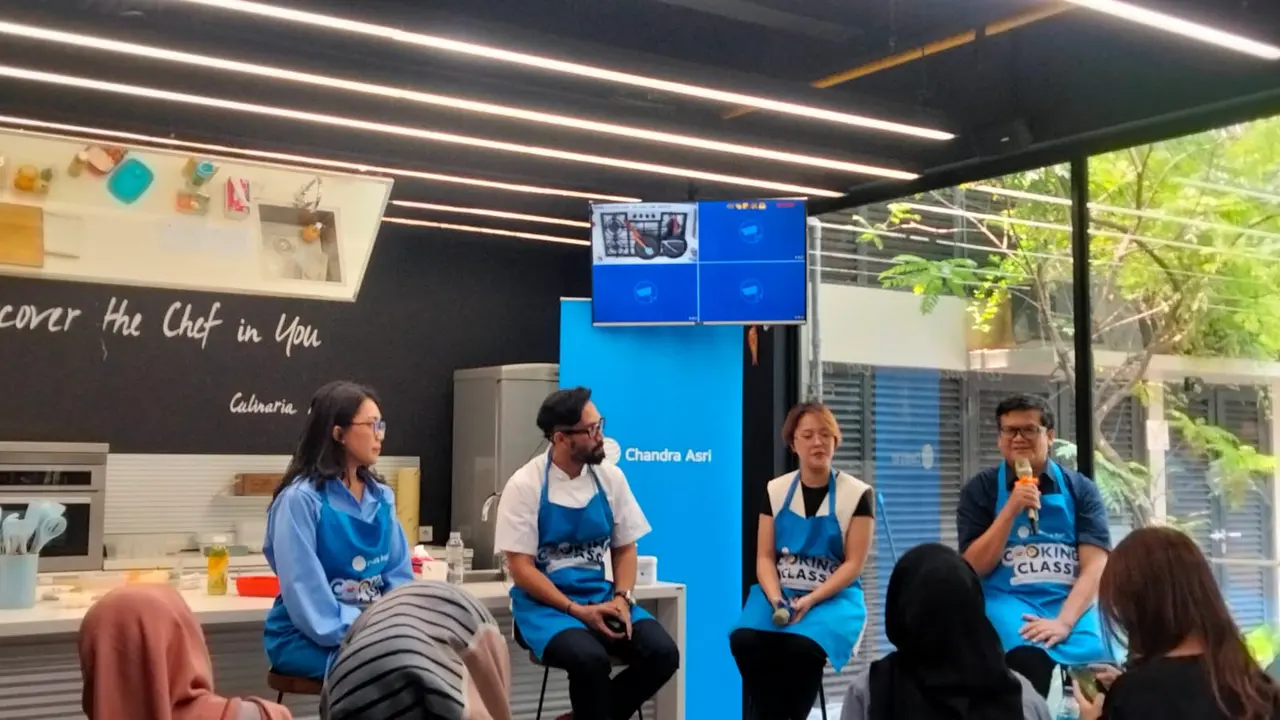 Para Pembicara di Media Gathering Chandra Asri, Cooking Class & Plastic Packaging Talk Show, Jakarta Selatan, Rabu, 4 Oktober 2023.