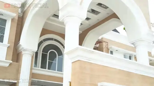 Potret Tampilan Depan Rumah Baru Ria Ricis