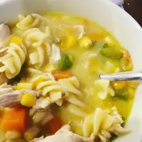 Creamy chicken soup. (Sumber Foto: jessdoesdiy/Instagram)