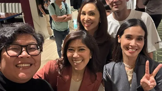 6 Potret Menkomdigi Meutya Hafid Nobar Film 2nd Miracle in Cell No 7 Bareng Pemain