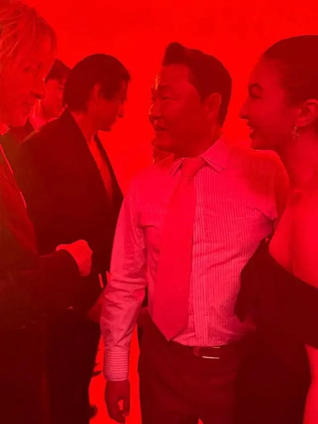 Circlenya Berkelas, 6 Gaya Raline Shah Pamer Foto Bareng G-Dragon, PSY, hingga Rain di Seoul