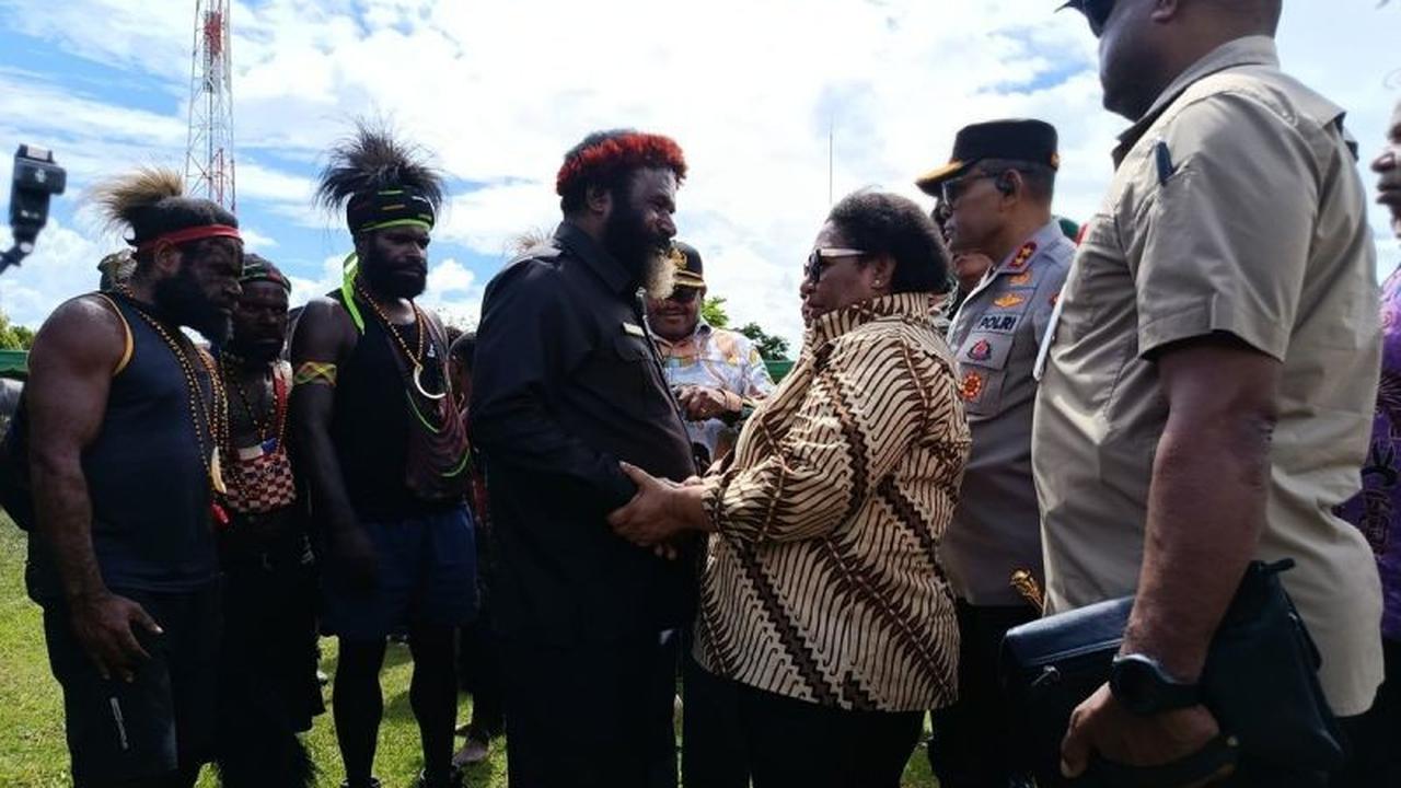 Wamendagri Ribka Haluk Harap Penyelesaian Konflik Papua Pegunungan Libatkan Tokoh Adat dan Gereja