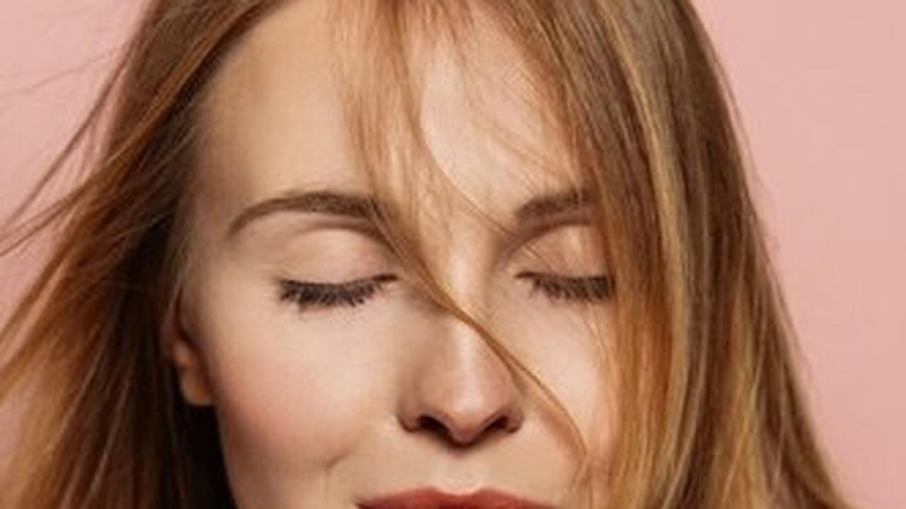 Cat Rambut Bikin Kanker? Mitos atau Fakta?