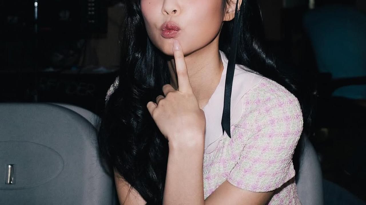Makna Lagu 'Love Hangover' milik Jennie BLACKPINK feat. Dominic Fike yang Rilis MV Baru
