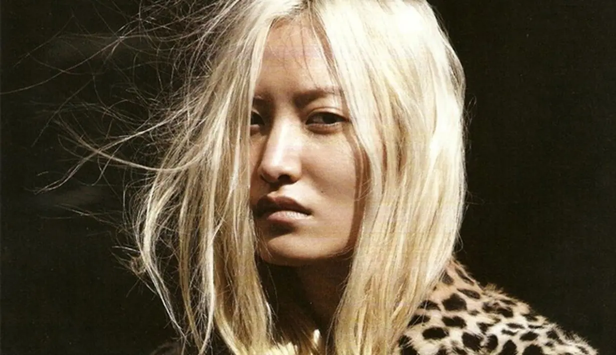 Diduga depresi dan frustasi berkepanjangan, model bertaraf internasional asal Korea Selatan, Daul Kim ditemukan tewas mengenaskan.Ia gantung diri disebuah apartemen di Paris. (Istimewa)