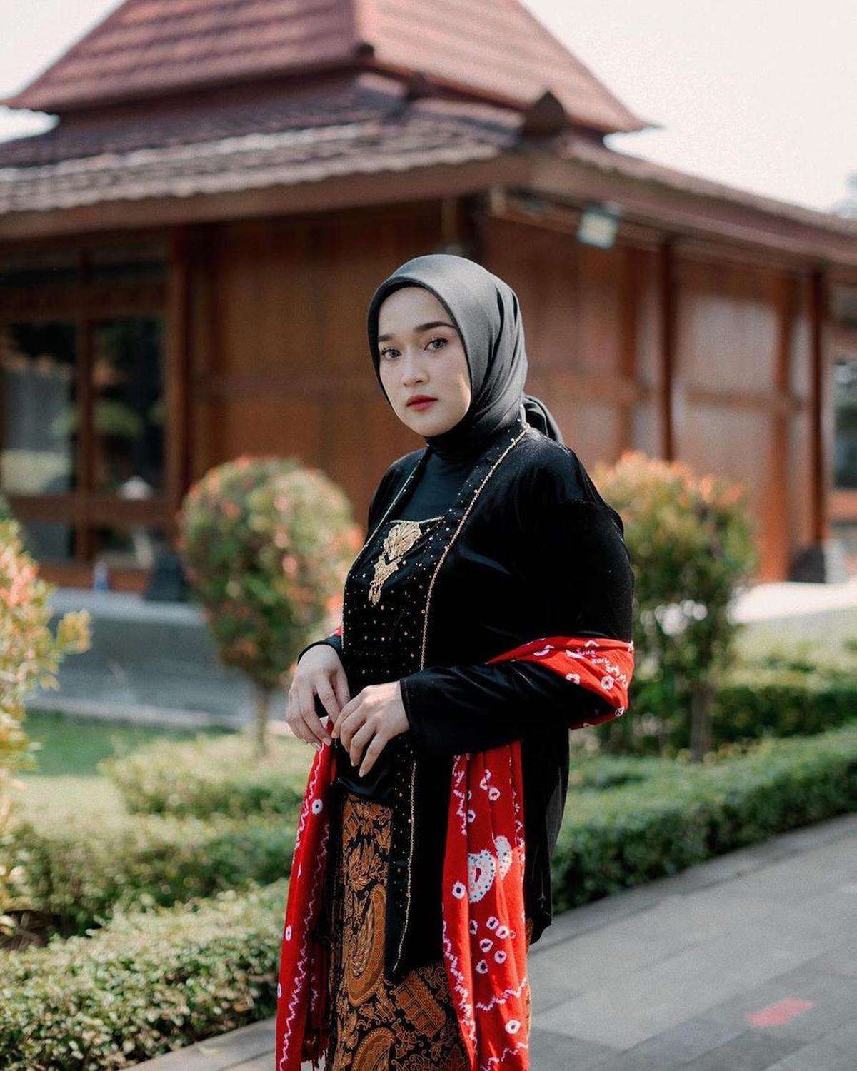 Bikin Caption 'Dan Pada Akhirnya'