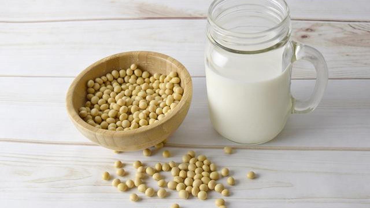 4 Manfaat Susu Kedelai, Bisa Melindungi Tulang dari Osteoporosis hingga Menjaga Kesehatan Jantung