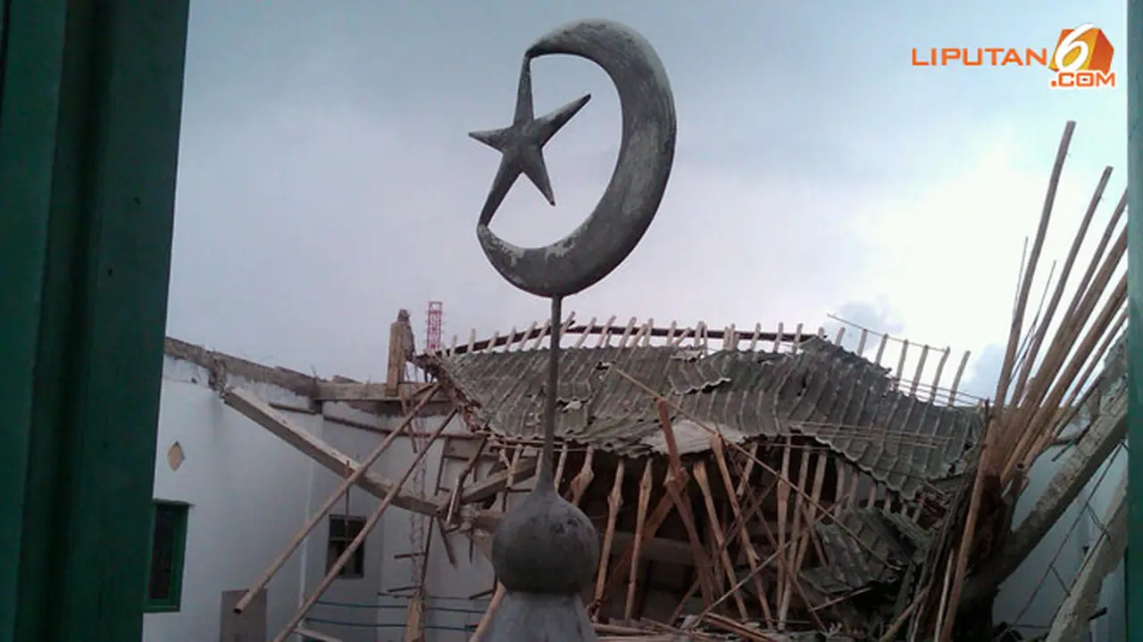 masjid-roboh-140114b.jpg