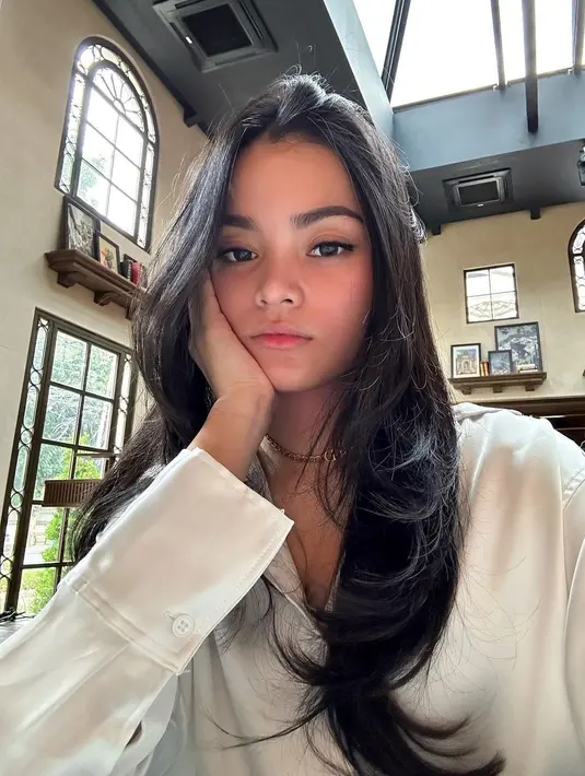 Namanya belakangan mencuat karena muncul di FYP TikTok maupun YouTube Shorts. [Instagram @annyaerica]