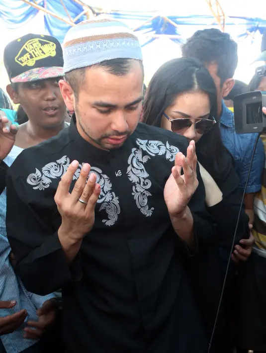 Raffi Ahmad telah selesai menjalankan umrah, lalu apa yang dilakukannya kemudian?