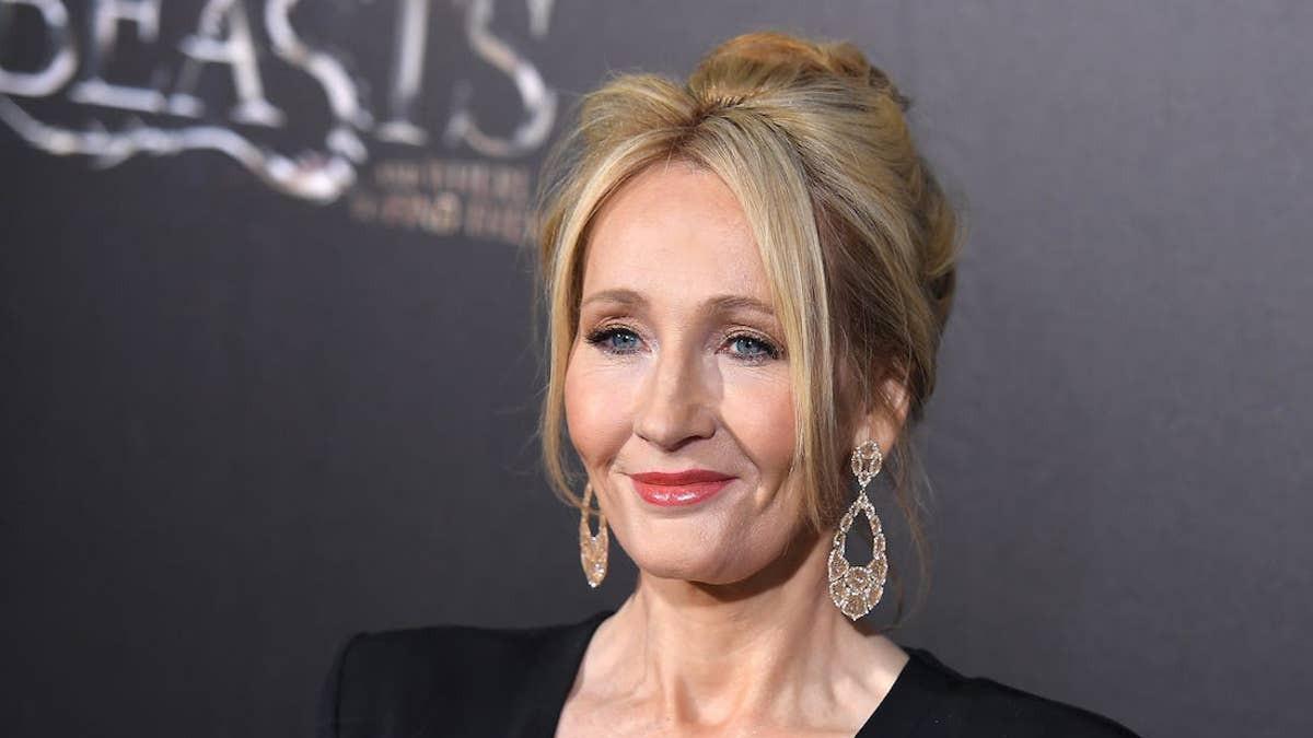 Tak Terima Dipanggil Lelaki, Transgender Laporkan Penulis Harry Potter JK  Rowling ke Polisi - Lifestyle Liputan6.com