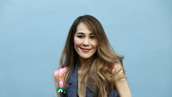 [Bintang] Ina Thomas