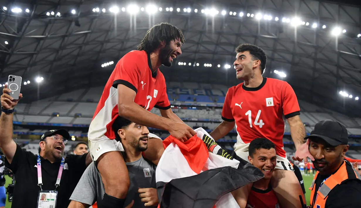 Di babak adu penalti, Mesir menang 5-4 sekaligus memastikan tiket laga semifinal sepak bola Olimpiade Paris 2024. (Sylvain THOMAS/AFP)