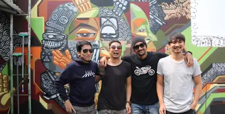 Desta, Ringgo, Tora dan Vincent tidak menyangka The Cash bisa menjadi bagian konser yang menjadi tolok ukur Andien selama 15 tahun berkarier di industri musik Indonesia. (Galih W. Satria/Bintang.com)