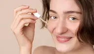 ilustrasi menggunakan retinol/copyright freepik.com/freepik