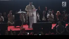 Capres nomor urut 02 Prabowo Subianto menyampaikan pidato politiknya pada perayaan Hari Buruh 2019 di Tennis Indoor Senayan, Jakarta, Rabu (1/5/2019). Aksi peringatan May Day yang digelar KSPI itu untuk menyuarakan kesejahteraan buruh serta demokrasi jujur dan damai. (merdeka.com/Imam Buhori)