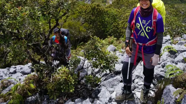 Tim 7 summits Indonesia in 100 days