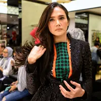 Beberapa waktu lalu, media sosial dihebohkan dengan unggahan foto yang dilakukan oleh Ahmad Dhani. Ia mengunggah foto pernikahan pertamanya dengan Maia Estianty. (Adrian Putra/Bintang.com)