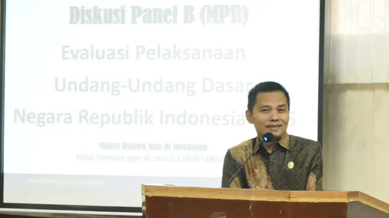 Sekretaris Jenderal MPR Dr. H. Ma'ruf Cahyono