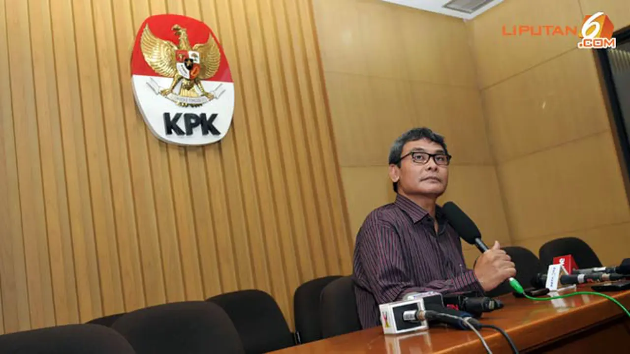johan-budik-anas-131113c.jpg