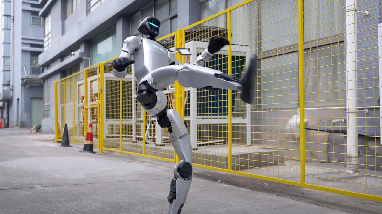 Robot Ini Bisa Pukul Mundur Manusia Pakai Jurus Kungfu, Begini Aksinya!