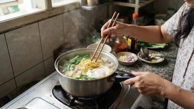 Mie Rebus