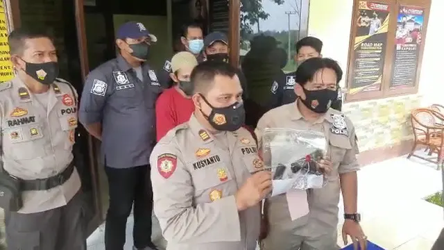 Kasus KDRT di Sumsel, Nyaris Tembak Mertua Hingga Bacok Istri Sendiri