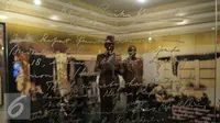 Tulisan tangan Soekarno dipajang di Museum Arsip Nasional RI, Jakarta, Rabu (22/7/2015). Museum ini menyimpan ribuan arsip dari era tahun 1600 tentang sejarah negara Indonesia. (Liputan6.com/Herman Zakharia) 